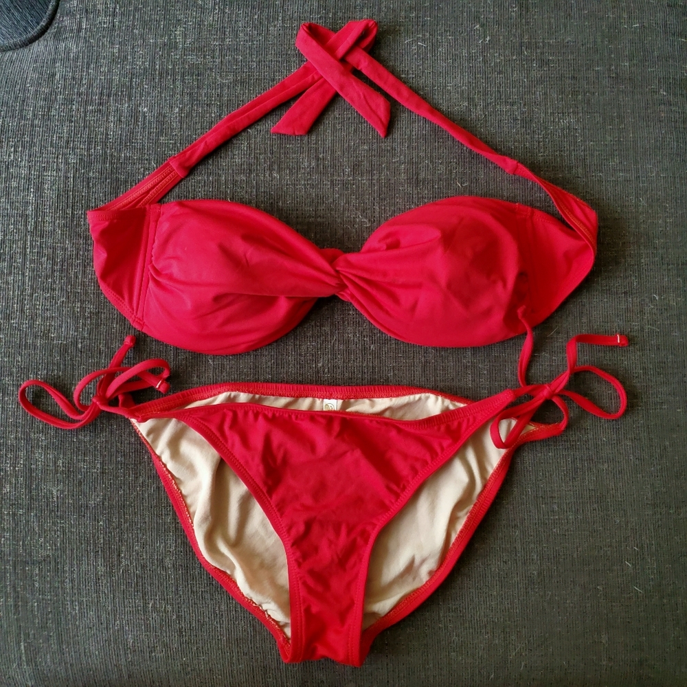 Red strapless bikini set